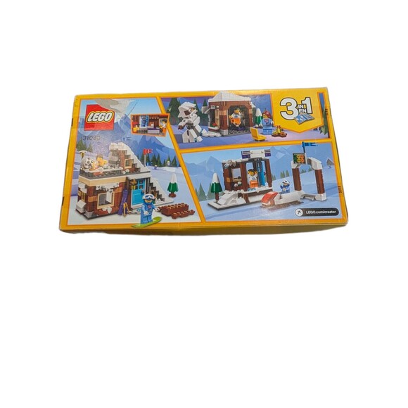 LEGO Creator Modular Winter Vacation (31080) • Sealed • Box Shows Wear /Creasing - Picture 1 of 7